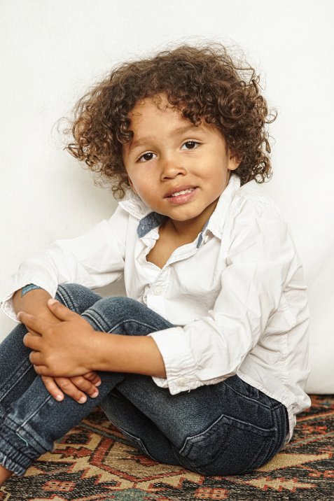 Max L.